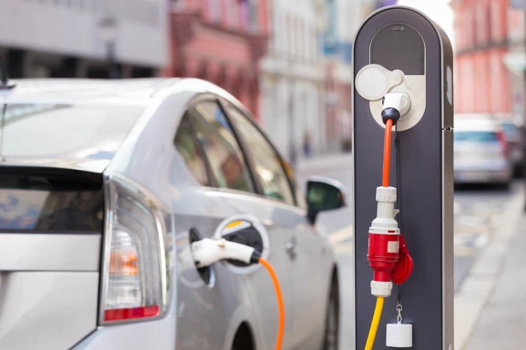 康普利汽車充電樁加盟盈利來(lái)源